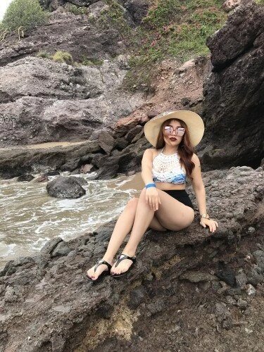 CurlyyGirlll Profile image 2