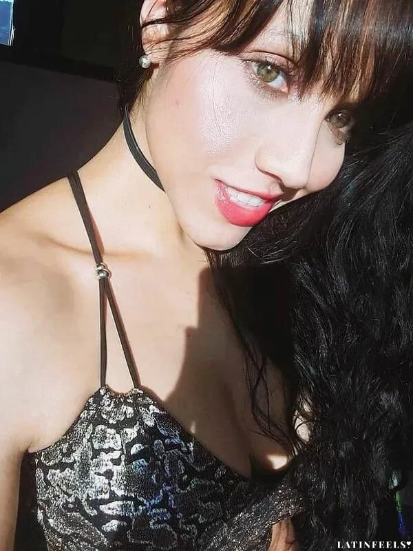 Luz Profile image 1