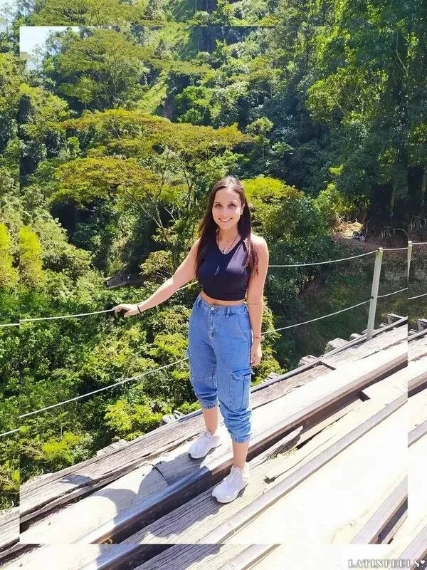 Yuribeth Profile image 2